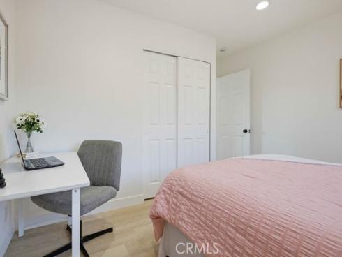 10232  Hialeah  , Cypress, CA