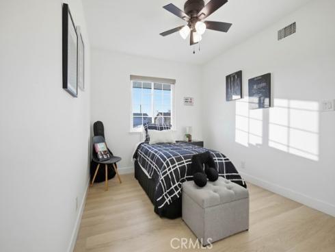 10232  Hialeah  , Cypress, CA