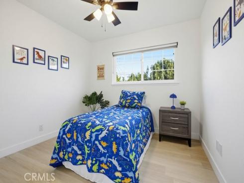 10232  Hialeah  , Cypress, CA