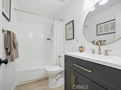 10232  Hialeah  , Cypress, CA