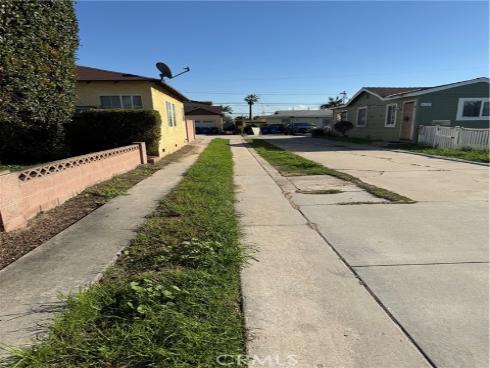 8762  La Salle  , Cypress, CA