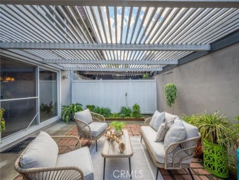 4043  Larwin Ave  , Cypress, CA