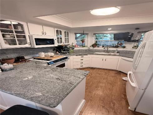 9066  Candlestick  5 , Cypress, CA