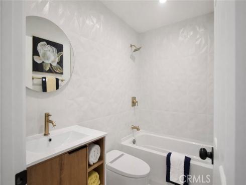 6056 Palau , Cypress, CA