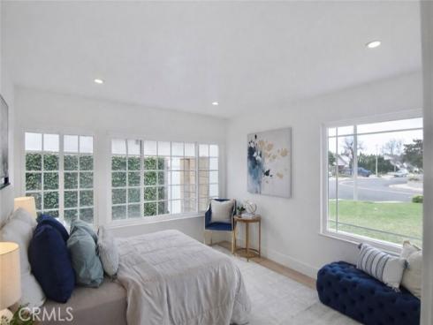 6056 Palau , Cypress, CA