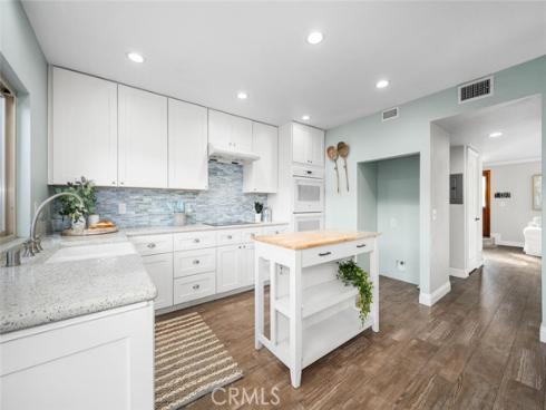 4003  Via Encinas  , Cypress, CA