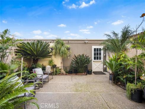 4003  Via Encinas  , Cypress, CA