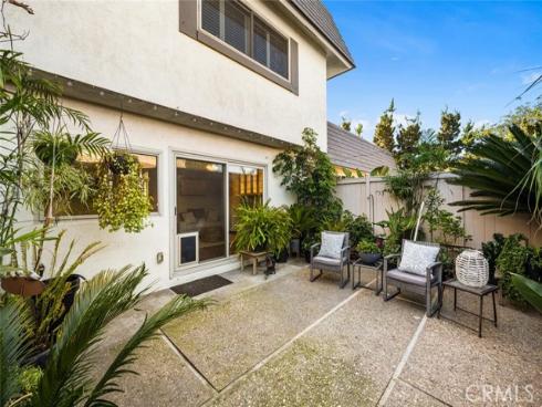 4003  Via Encinas  , Cypress, CA