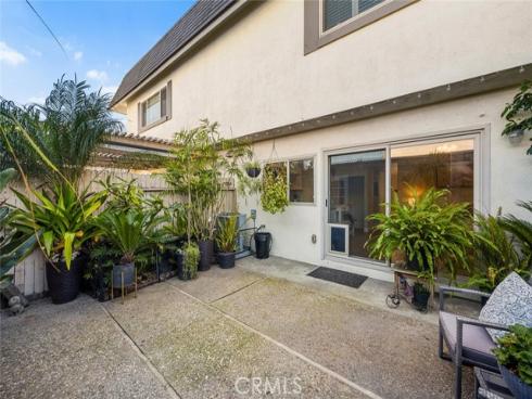 4003  Via Encinas  , Cypress, CA