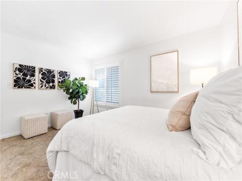 11474  Shippigan  , Cypress, CA