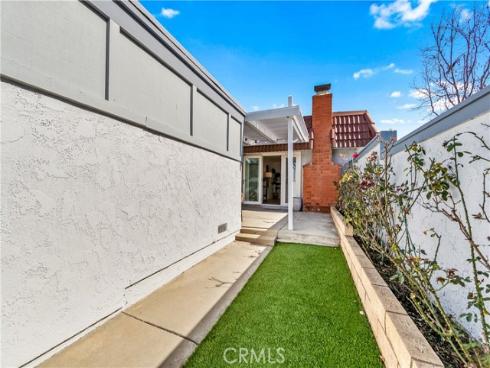 11474  Shippigan  , Cypress, CA