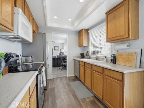 5843  La Jolla  28  Way, Cypress, CA