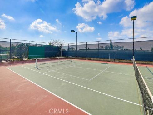 5843  La Jolla  28  Way, Cypress, CA