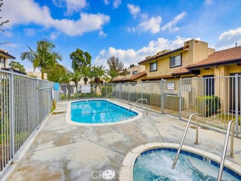 5843  La Jolla  28  Way, Cypress, CA