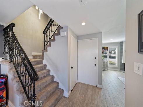 6517  Orangewood  , Cypress, CA