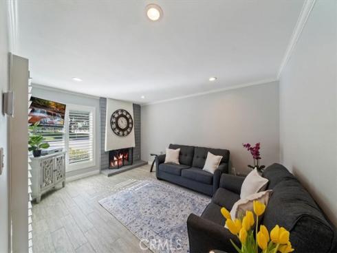 6517  Orangewood  , Cypress, CA