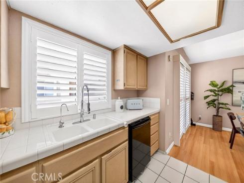 5342 Bishop , Cypress, CA