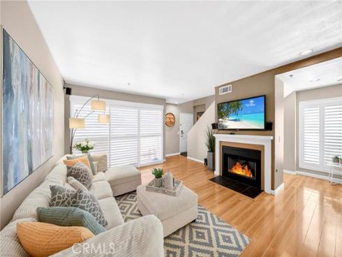 5342 Bishop , Cypress, CA