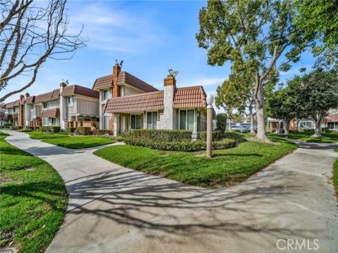 6842  Amelia Way  , Cypress, CA