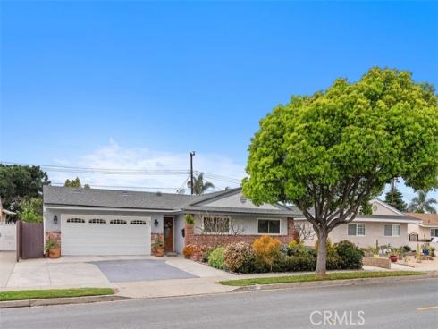 10411  Saint Alban  , Cypress, CA