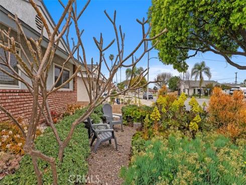 10411  Saint Alban  , Cypress, CA