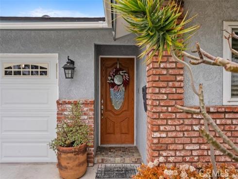 10411  Saint Alban  , Cypress, CA