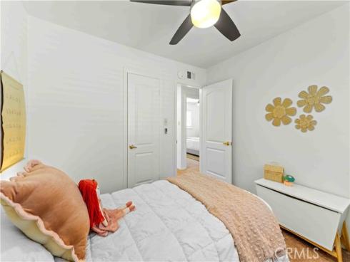 5482  Myra  , Cypress, CA