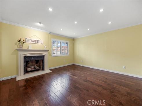 6844  Southampton  , Cypress, CA