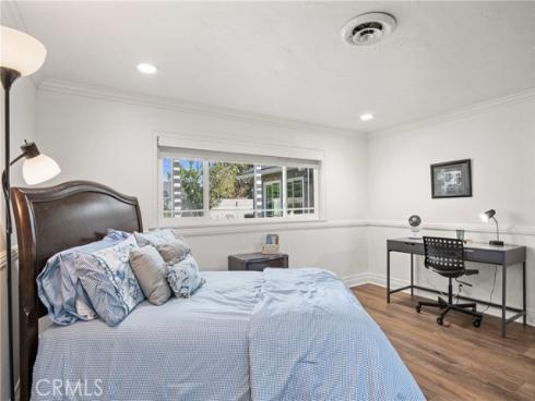 9432  Alderbury  , Cypress, CA