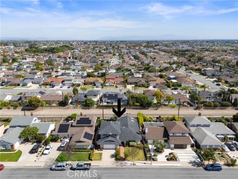 9432  Alderbury  , Cypress, CA