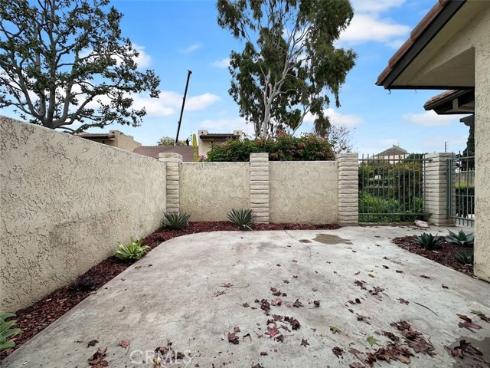 9948 Del Rio , Cypress, CA