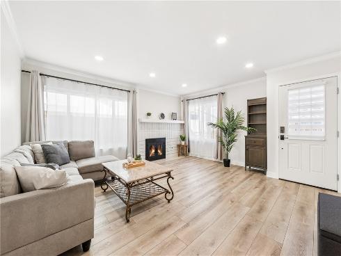 11537  Samoa   Street, Cypress, CA