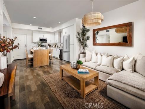 9011  Cerise  129  Lane, Cypress, CA