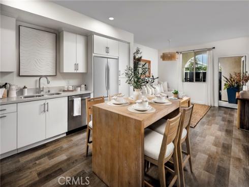 9011  Cerise  129  Lane, Cypress, CA