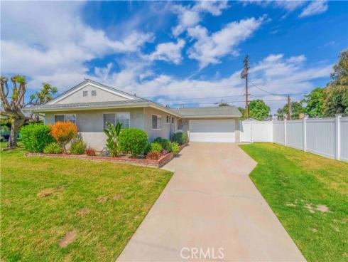 5101  Myra  , Cypress, CA