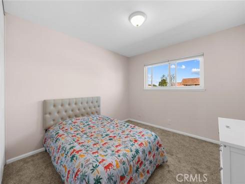 4586  Larwin  , Cypress, CA