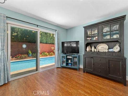 11608  Onyx  , Cypress, CA