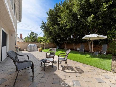 9871  Sunny   Circle, Cypress, CA