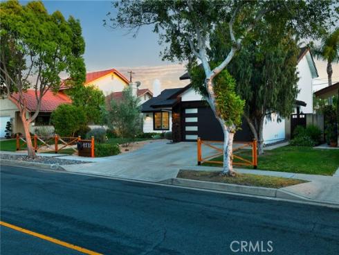 4972  Park  , Cypress, CA