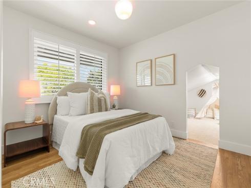 4972  Park  , Cypress, CA