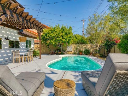 4972  Park  , Cypress, CA