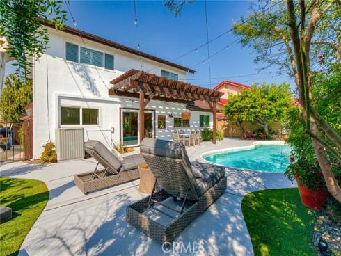 4972  Park  , Cypress, CA