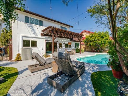 4972  Park  , Cypress, CA