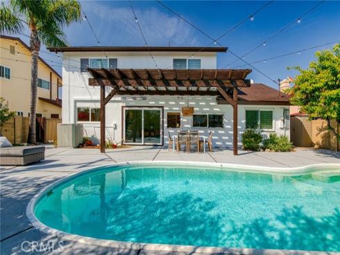 4972  Park  , Cypress, CA