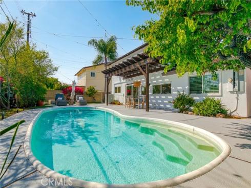 4972  Park  , Cypress, CA