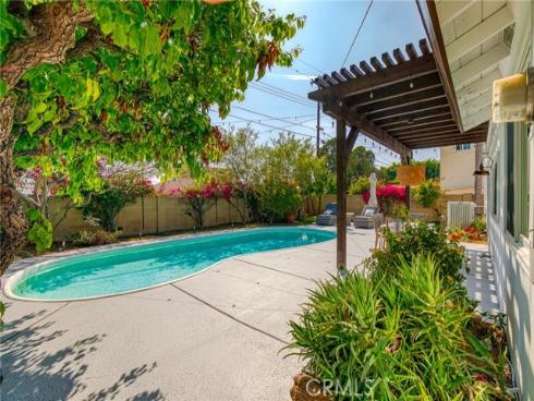 4972  Park  , Cypress, CA