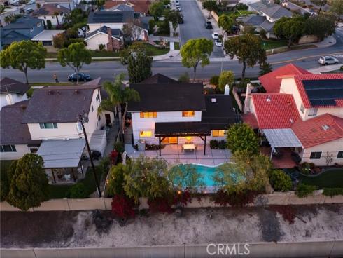 4972  Park  , Cypress, CA