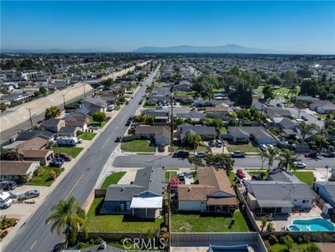 10151  Christopher  , Cypress, CA