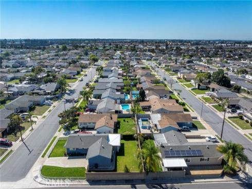 10151  Christopher  , Cypress, CA