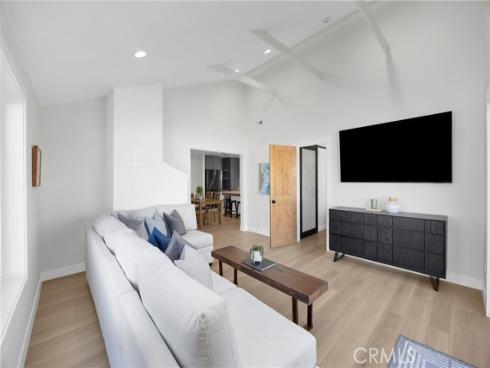 8326  Fontainbleau   Way, Cypress, CA